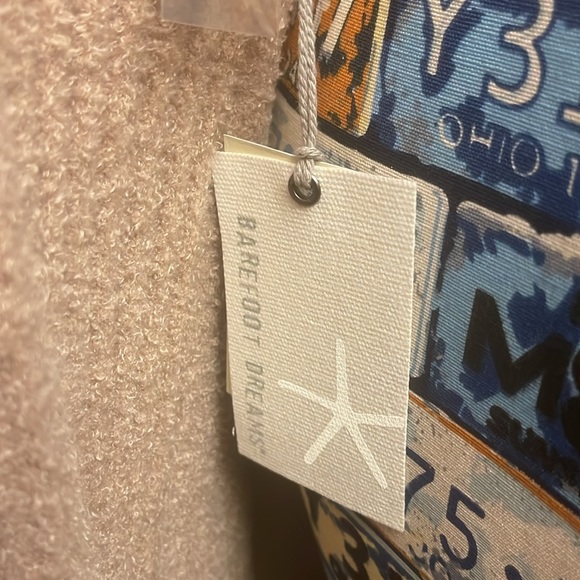 Barefoot Dreams Cardigan - Picture 8 of 8